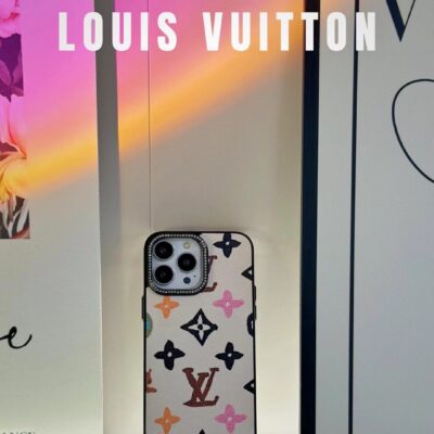 Louis Vuitton iPhone 17 Pro Max Leather Case