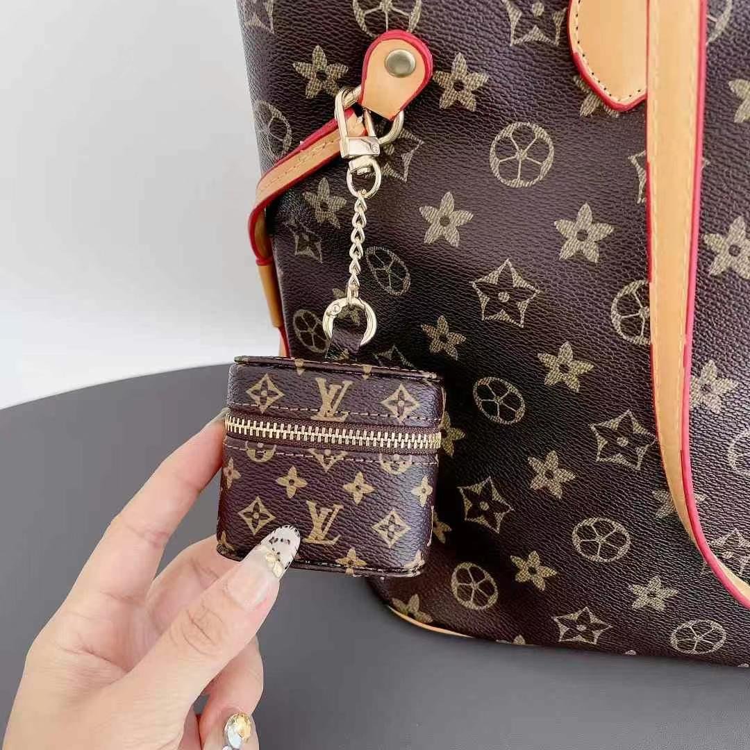 Louis-Vuitton Airpods 4 3 Pro 2 Leather Case Mini Bag Cover For