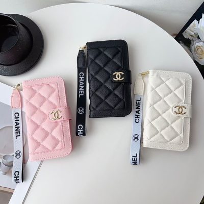 Chanel-Style Phone Bag Wallet Case iPhone 16 / 17 Pro Max Leather Case with Handle Strap and Card Holder Cover