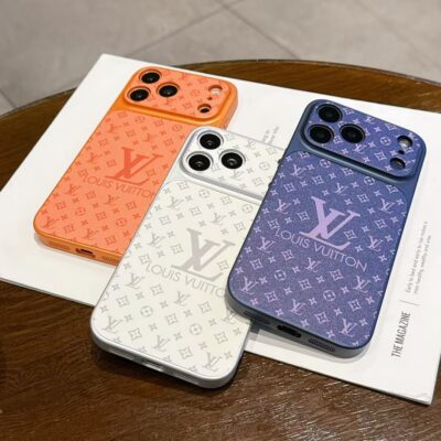 LV Leather iPhone 17 Pro Max Case – Luxury Louis Vuitton Monogram Leather Phone Cover for iPhone 16 Pro Max