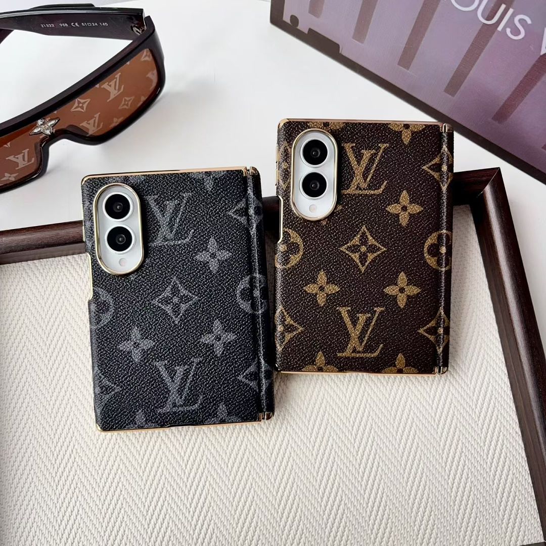 LV iPhone 18 Duo Leather Case – Louis Vuitton Luxury Leather Phone Cover