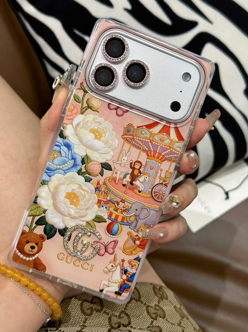 Gucci iPhone 18 Pro Max & iPhone 17 Pro Max Case – Luxury Designer-Style Phone Cover for iPhone 15, 16, 17 & 18 Pro Models